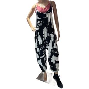 Onesie black & white pine trees pattern Large Free people. Worn only once